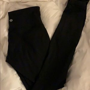 Lululemon Wunder Under Leggings | Black | Size 4
